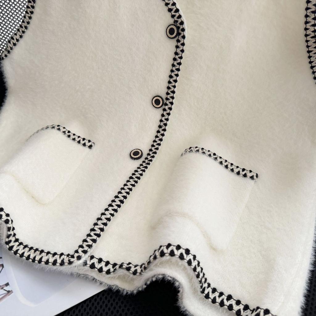 Women's Autumn and Winter Knitted Colour-Crossing V-Neck Cardigan Vest