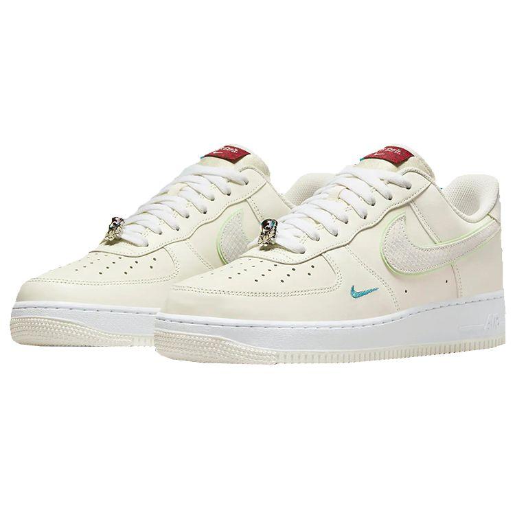 Nike Кроссовки унисекс Air Force 1 07 Year of the Dragon Cream Sail Vapor-Green FZ5052-131