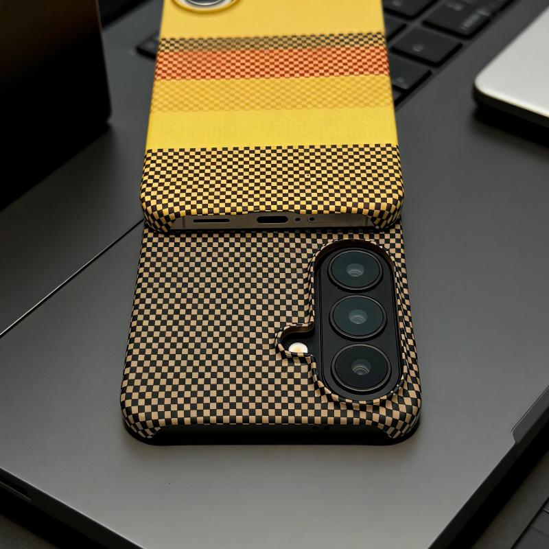 Роскошный Ультратонкий Магнитный Чехол из Углеродного Волокна для Samsung Galaxy S26 S25 S24 S23 Plus Ultra FE Беспроводная Зарядка Тонкий Чехол