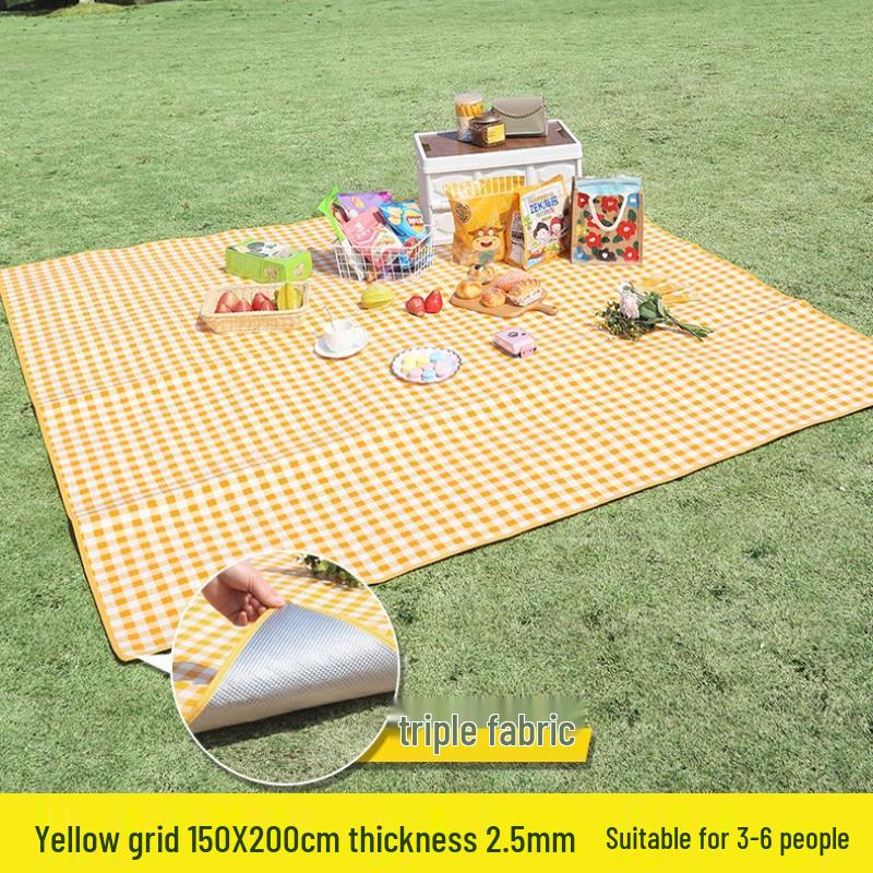Outdoor Picnic Mat: Portable, Thickened, Moisture-Proof Cushion for Hiking, Camping, and Park Leisure.