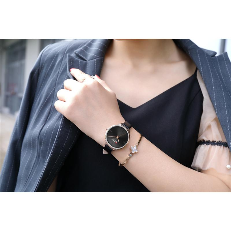 CURREN Новые лучшие женские часы, повседневные кварцевые часы с поясом, простые маленькие часы для первокурсников