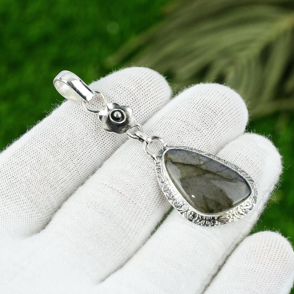Birthday Gift For Her Natural Labradorite Gemstone Pendant 925 Sterling Silver