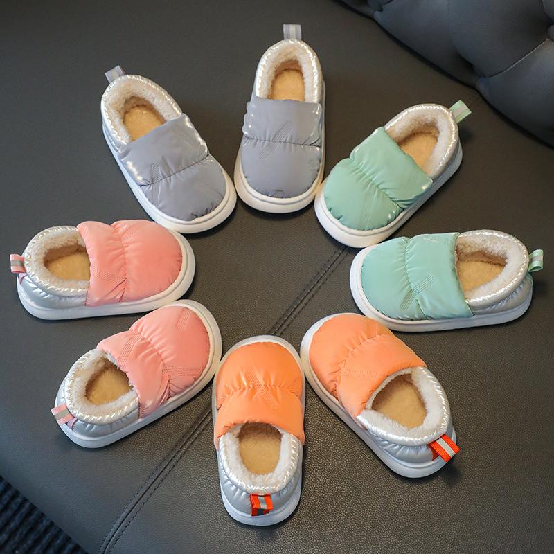 Детские зимние водонепроницаемые хлопковые тапочки, модные тапочки для малышей, мальчиков и девочек, нескользящая пятка, теплая плюшевая высокая домашняя обувь