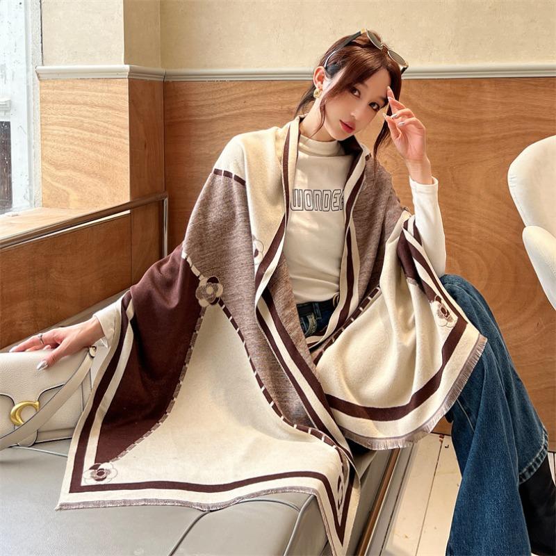 Imitation Cashmere Camellia Color Matching Scarf Women's Winter High-end Feeling New High-end Feeling Warm Shawl Women's Dual-use
