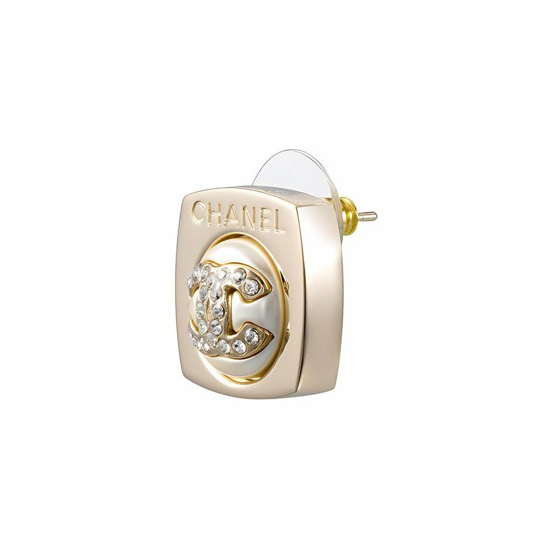 Chanel [Весна-Лето 23] Серьги CHANEL23S с узором из букв и двойного C для женщин, золотые