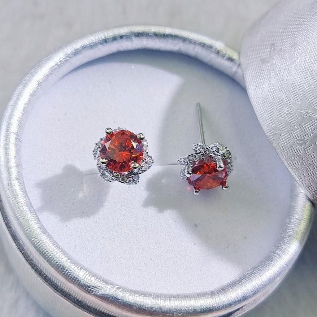 The Wind Is Small and Fresh, Imitation Zircon, Full of Diamond Buds, Stud Earrings, Women's White Gold, White Gold, Zircon Inlaid Fashion Earrings