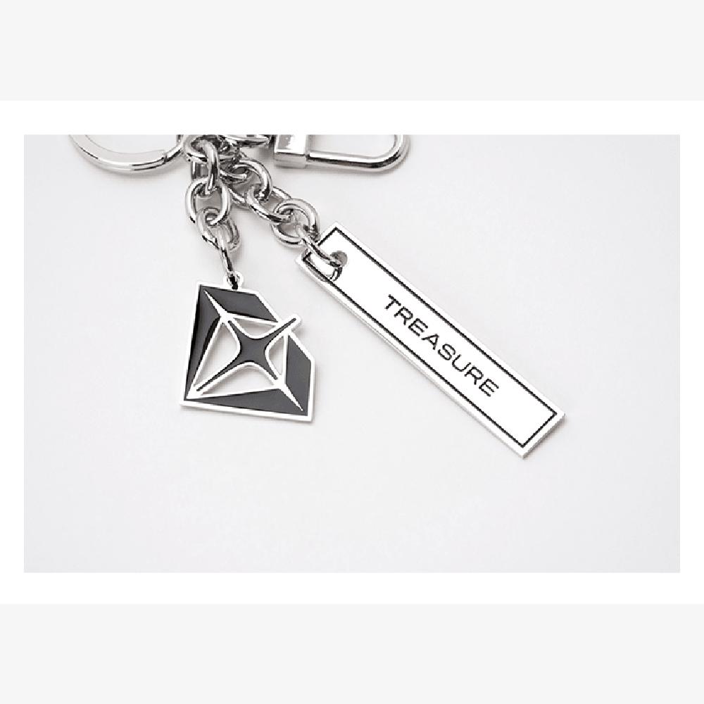 Брелок с логотипом TREASURE REBOOT