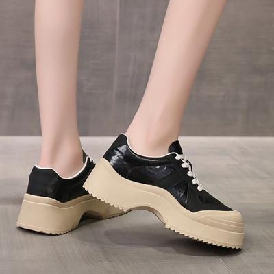 Женская обувь – Кроссовки