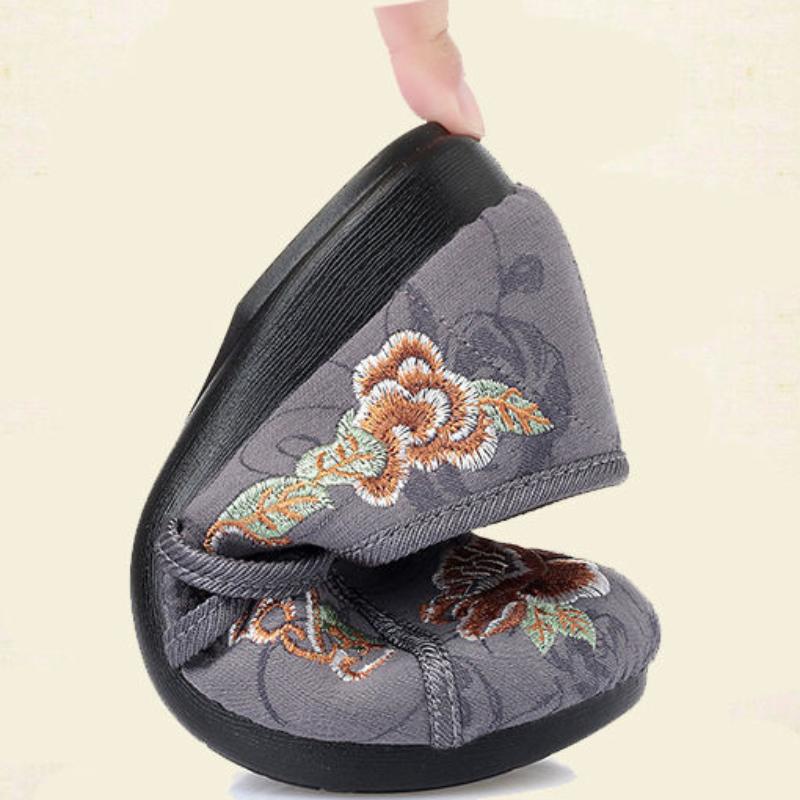 Women Anti-slip Embroidered Shoes Ladies Soft Sole Flat Heel Round Toe Solid Color Breathable Canvas Shoe Footwears