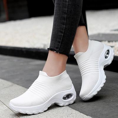 Женские кроссовки Slip on New Cushion Breathable All-black Lady Shoes White Rubber Shoes