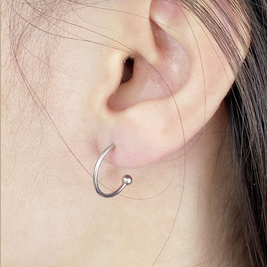 Срочно Снять Серьги-Кольца из Хирургической Стали с Острым Концом