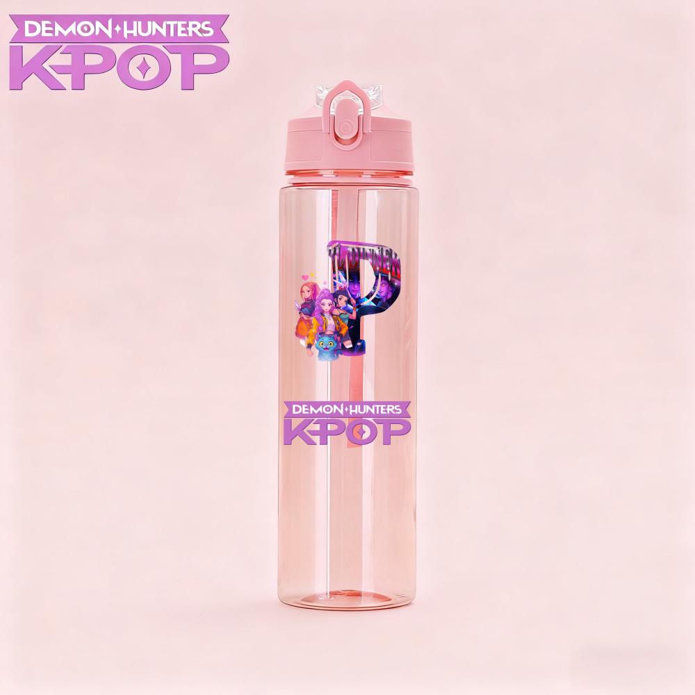 Kpop Охотники на демонов Стакан для воды Аниме Буква A-Z Детские стаканчики с трубочкой Большая емкость Питьевая спортивная бутылка Подарок для девочки 800 мл Безопасно для детей Развлекательный Веселый