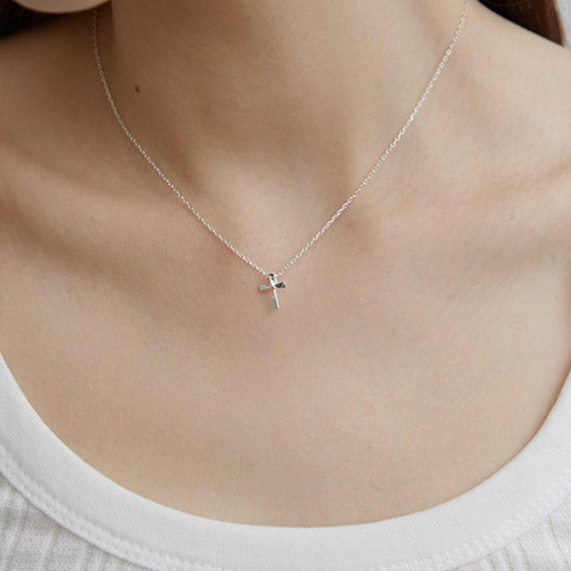 Primaute [СЕРЕБРО925] Смелое колье с крестом