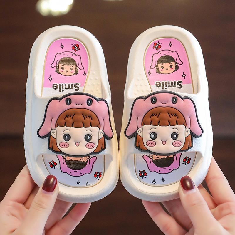 Pantuflas Обувь для девочек Летние новые детские тапочки с героями мультфильмов Милая домашняя обувь для девочек Нескользящая детская обувь Шлепанцы Zapatos Niña