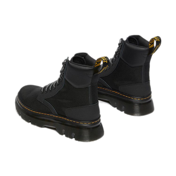 Доктор. Черные кроссовки унисекс Martens Tarik Utility Boot 27017001