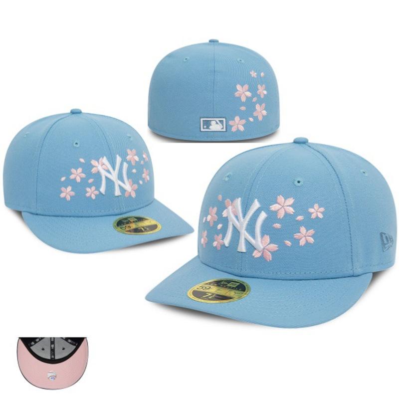 Three-dimensional embroidery fully sealed duckbill cap, non-adjustable size, curved brim cap with back closure