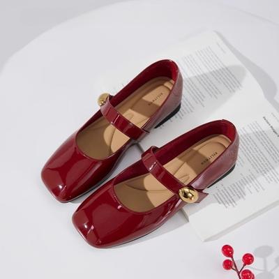 Мода 2025 Новые туфли на плоской подошве в стиле ретро, универсальные, на высоком каблуке, новые модные слипоны для весны и осени, легкие, с квадратным носком, элегантная обувь для женщин