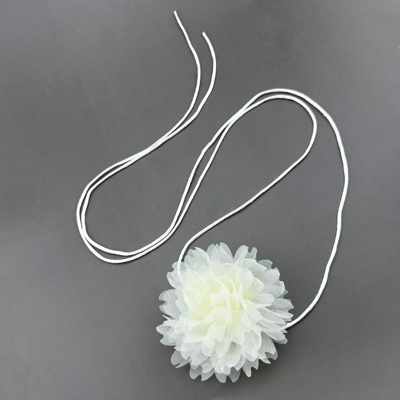 Stylish Rose Blossom Necklace Simulation Flower Neckchain Women Girls Collarbone Chain Eye Catching Choker Accessory