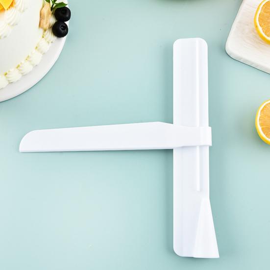 Adjustable Cake Smoother Scraper Fondant Spatula Cake Edges Smoother Food-Grade Cakes Pastry Spatula Cream Leveling Device