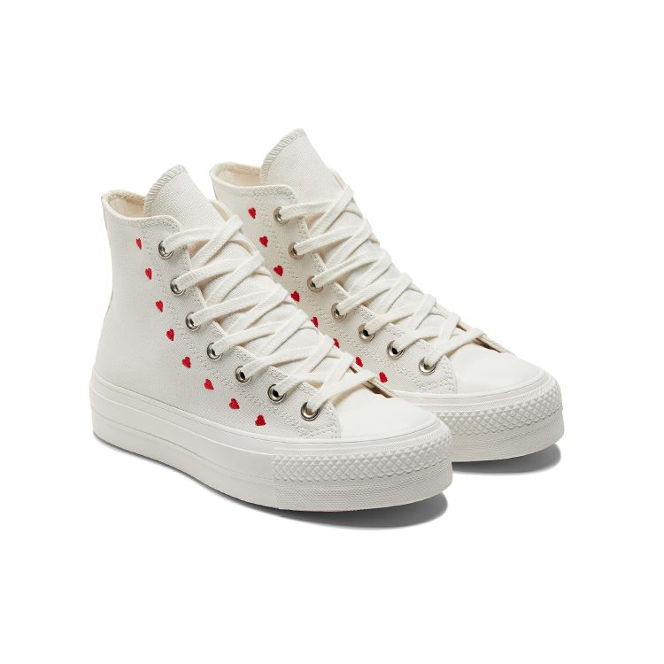 Converse Chuck Taylor All Star Lift Platform с высокими вышитыми сердечками — белые женские кроссовки винтаж-белый университетский красный A01599C