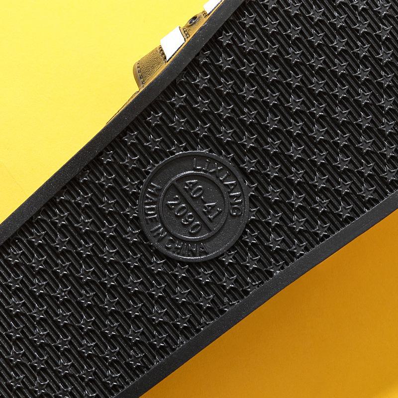 Летние нескользящие тапочки: Мягкие, милые тапочки для купания для женщин и мужчин