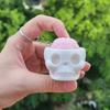 Щелкающая игрушка в виде головы скелета 3D-печать Выскакивающая голова Брелок Игрушка для снятия стресса 4 см / 1,57 дюйма Маленький белый череп Розовая голова Настольная игрушка для подарков на вечеринку