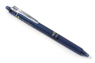 Набор из 10 стираемых шариковых ручек Pilot FriXion Ball Knock 07, сине-черные, LFBK-23F-BB