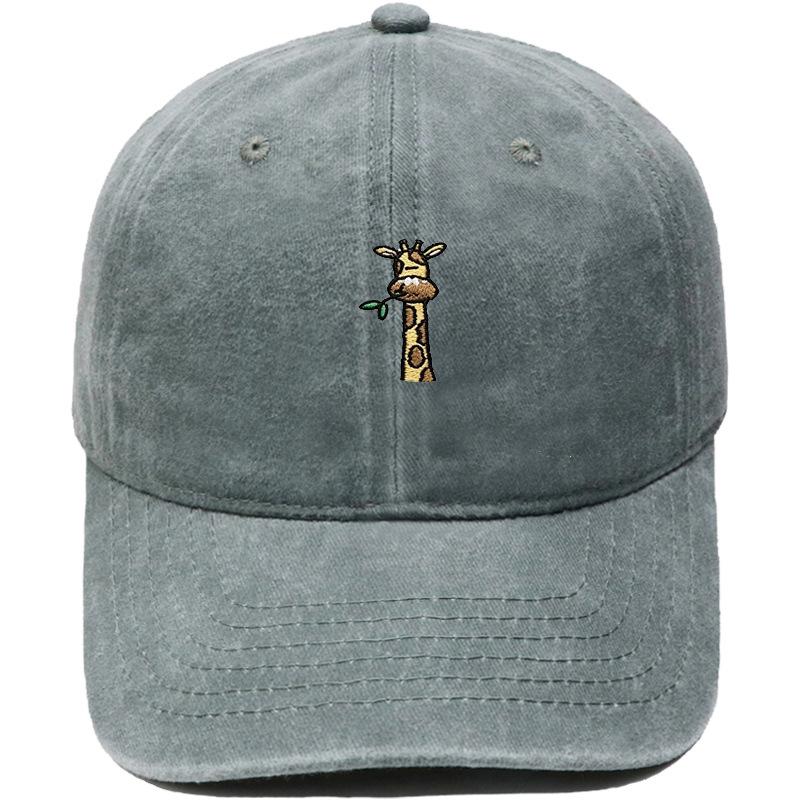 Cute giraffe embroidered baseball cap animal washed retro dad hat men's and women's casual outdoor sun hat