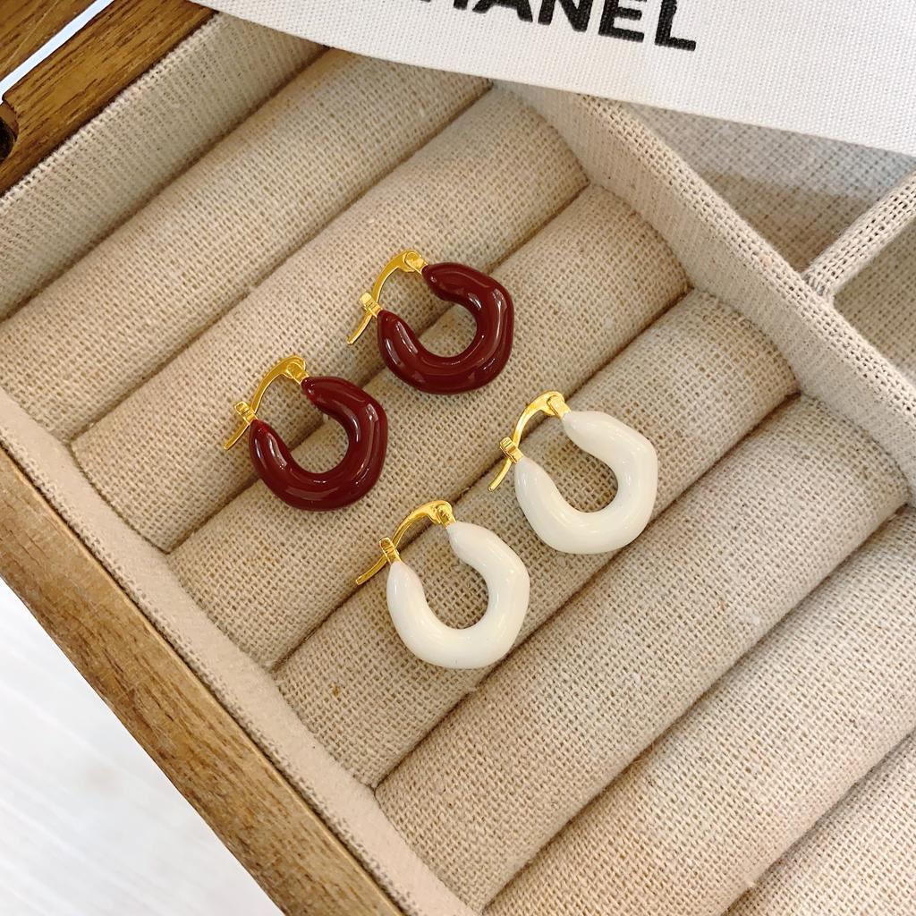 Stylish Geometric Red Earrings Women'S Design Sense Premium Earrings Retro French Earrings