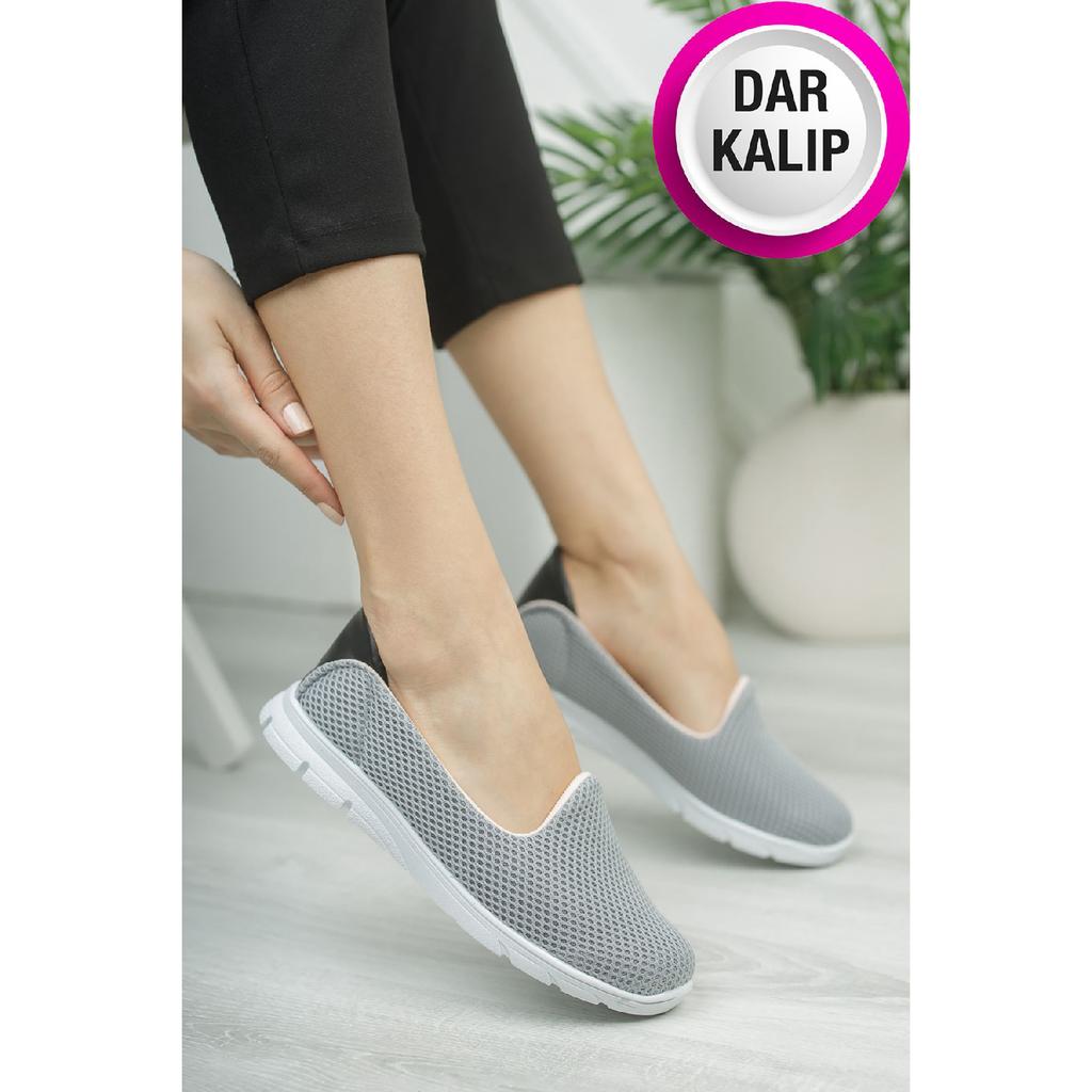 Women Sports Flat Shoes Light Orthopedic Base Mother Shoes