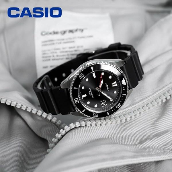 Универмаг AS доступен Casio Mini Black Marlin Urethane Watch 36 мм