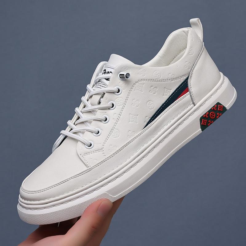 2025 Весна и осень Новые мужские повседневные кожаные туфли Мужские кожаные дышащие маленькие белые туфли Молодежные туфли Tide Board Shoes 2025