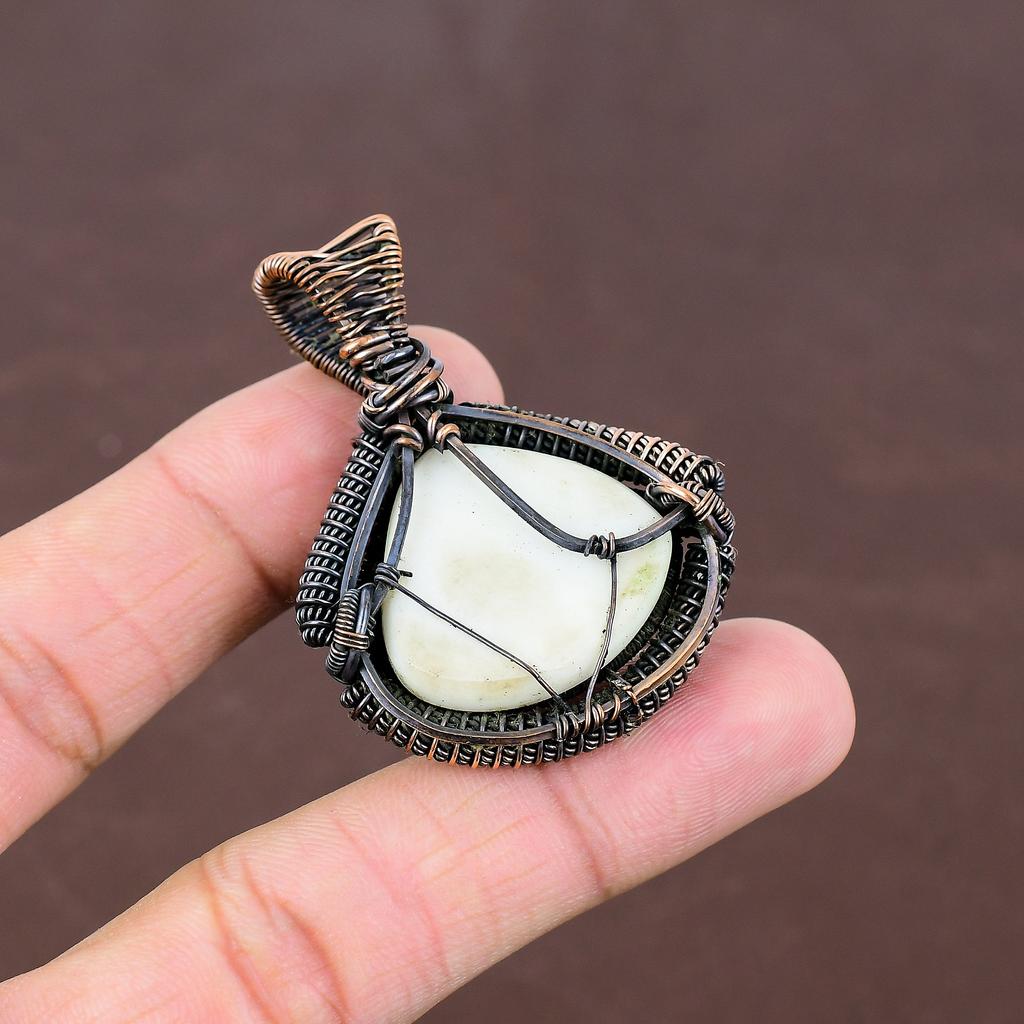 Подвеска ручной работы из медной проволоки с натуральным аметистом и шалфеем длиной 2,17 дюйма m6g99