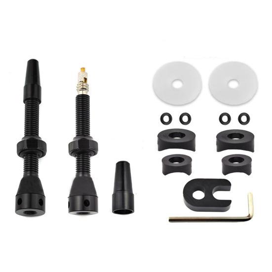 1 комплект бескамерных ниппелей с ключом, обработанные на станке с ЧПУ, сверхлегкие металлические штоки и колпачки, замена 44/60 мм МТБ