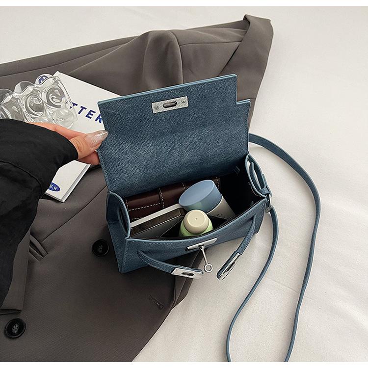 2026 spring new hand carry Kelly bag women's retro shoulder messenger bag fashion small square bag