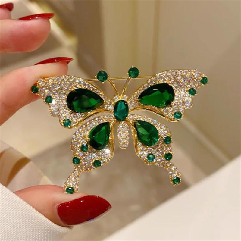 1Pcs Classic Exquisite Butterfly Brooches Pins Women Shiny Rhinestone Insect Lapel Pins Badges Party Banquet Jewelry Accessory Gift