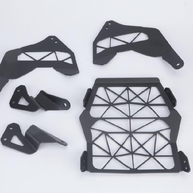 Motorcycle Headlight Cover Accessory, Iron Lamp Panel Part for 450MT Retro Custom Appearance and Daily Road Presentation with Front Detail