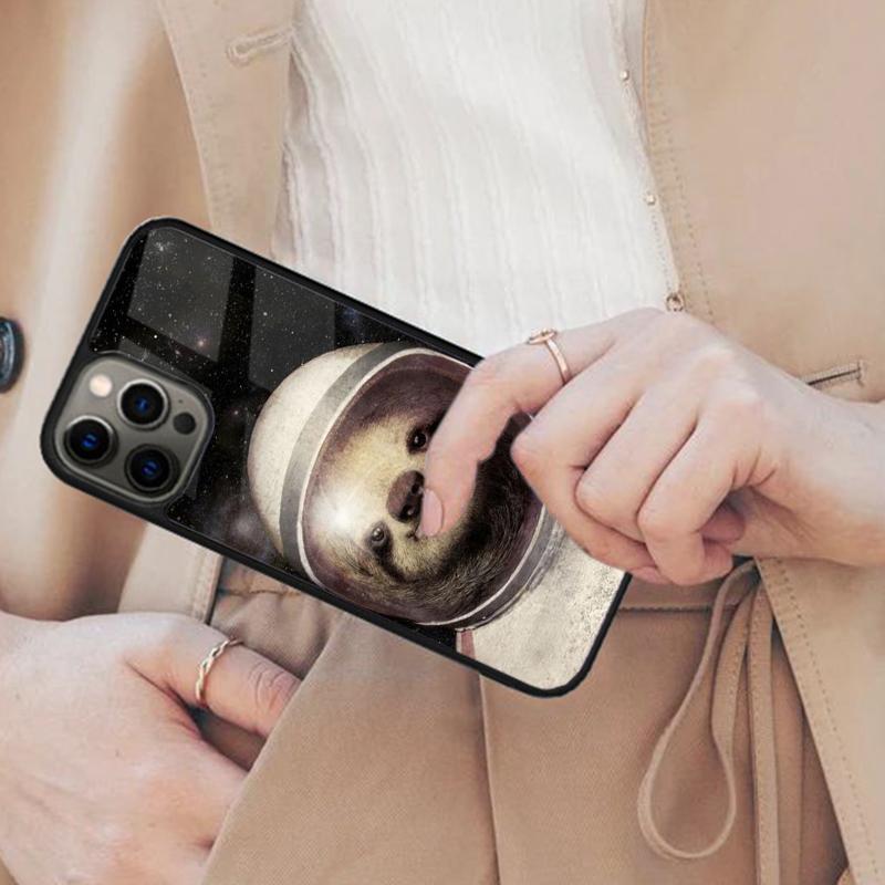 Sloth Cute Animal Magnetic Phone Case For APPLE iPhone 17 Air 16 14 13 12 Pro Max 15 Plus Wireless Charge With MagSafe Cover