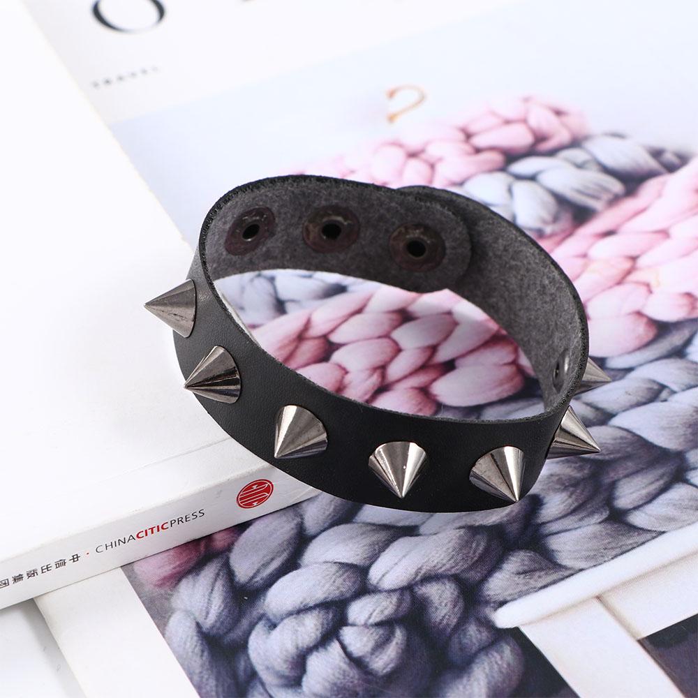 Rock Cool Gothic Punk Alloy Female One-row PU Leather Bangles Wristband Jewelry Rivet Bracelets