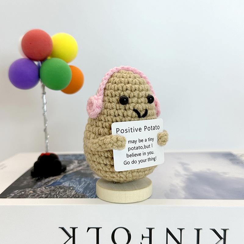 New Positive Crochet Headset Potato Doll with Card for Cheer Up Gifts and Party Decor Handmade Knitted Pencil Doll Desk Ornament