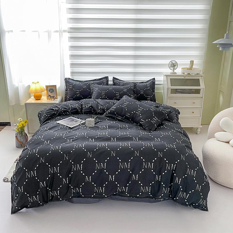 Утолщенная простыня с начесом из четырех предметов и пододеяльник, комплект из трех предметов, четырехсезонное осеннее и зимнее постельное белье, пододеяльник