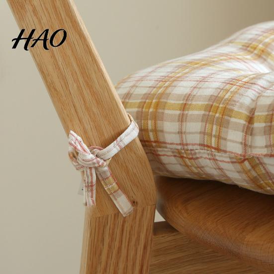 Comfortable Office Chair Pad Plaid Cushion with Ties, Soft Cozy Dining Pad, 16 Dormitory Student Seat x Inch Non-slip for Home Chair, Breathable