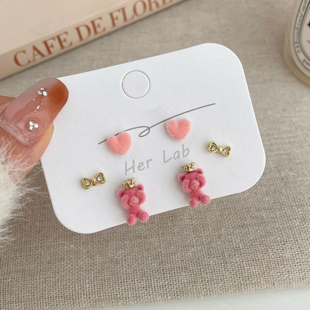 Милые серьги с короной, флокированные серьги с медведем, комплект серебряных игл, новые милые детские серьги с персиковым сердцем, универсальные серьги