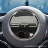 Наклейка на руль автомобиля из нержавеющей стали для BYD Atto3 Yuan Plus Dolphin Seal Seagull Sealion SHARK Защитная крышка