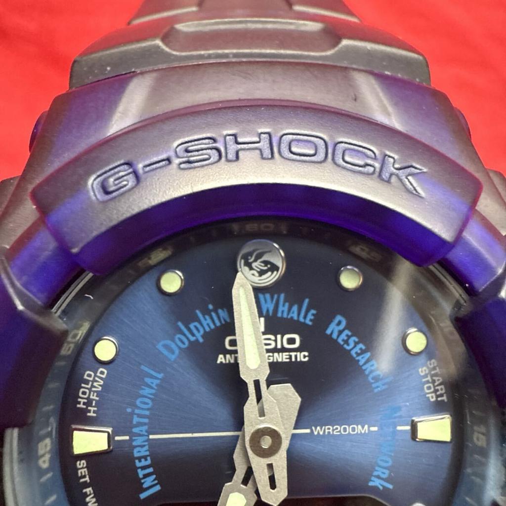Casio Аналого-цифровые часы G-SHOCK, G-100K, с дельфином и китом, с синим ободком и ремешком