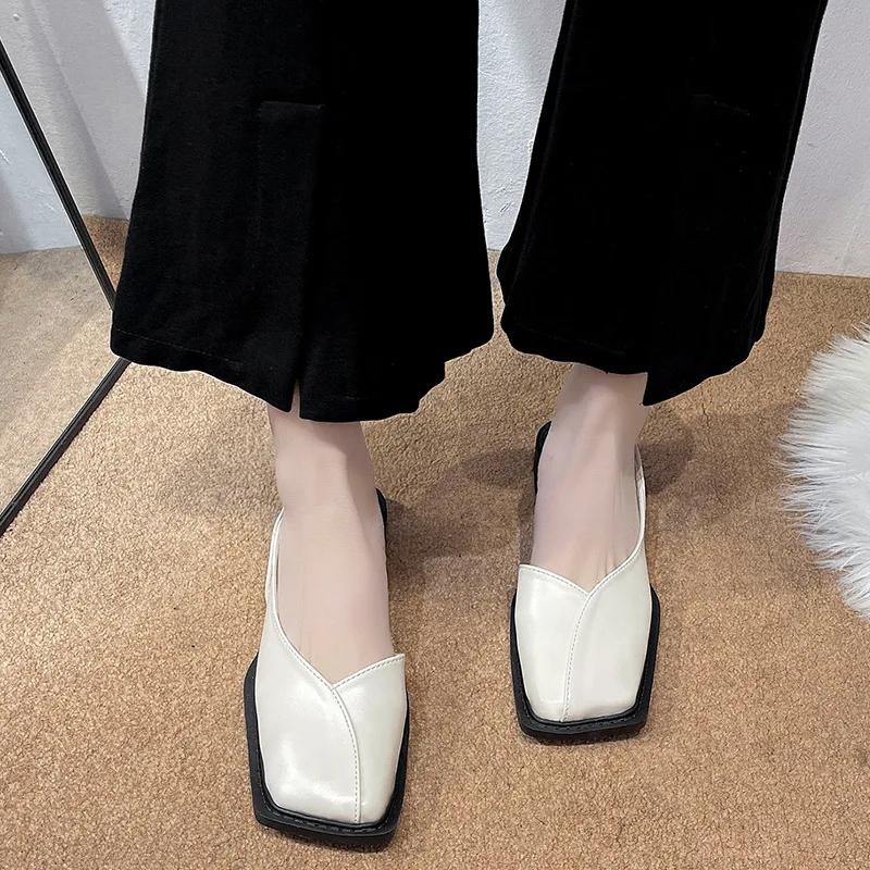 Женские сандалии Элегантные туфли на плоской подошве с квадратным носком для женщин Модные сандалии на низком каблуке Брендовые дизайнерские женские туфли для вечеринок Sandalias Mujer