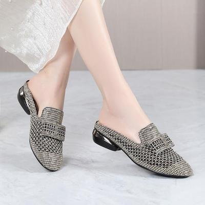 Модные летние сетчатые хрустальные шлепанцы GKTINOO 2025 для женщин, дышащая уличная обувь, плоские сандалии с закрытым носком, мягкая подошва, большой размер, женские слайды