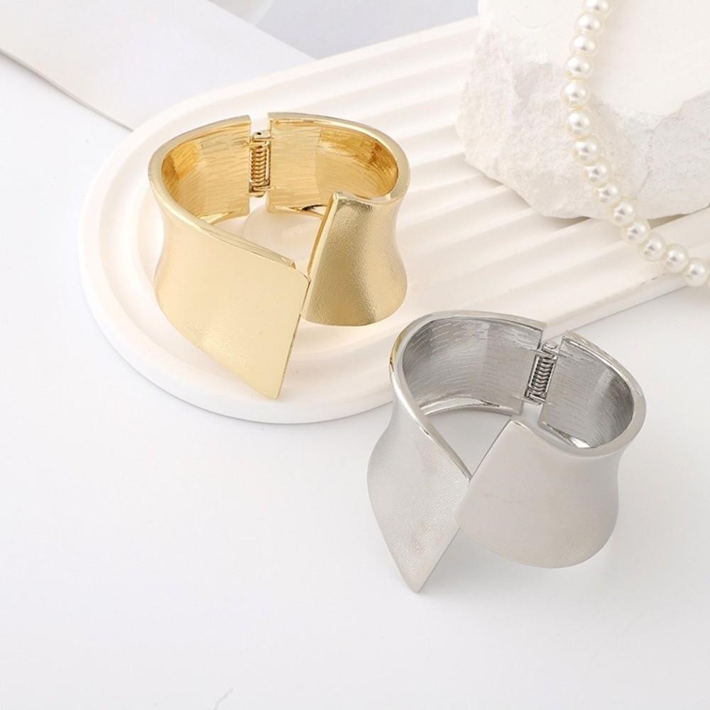 Goth Chunky Heavy Bracelet Exaggerated Fashion Punk Bangle Minimalist Wide Open Bracelet  Women