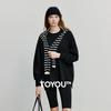 Chuyu Women's Oversized Slit Hem Sweatshirt