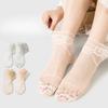 Female Spring and Summer Thin Style Lace Lace Absorbs Perspiration Breathable Invisible Socks